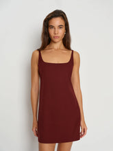 Elinda Dress