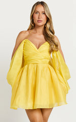 Amalie The Label - Thalia Sweetheart Off Shoulder Mini Dress - In Yellow